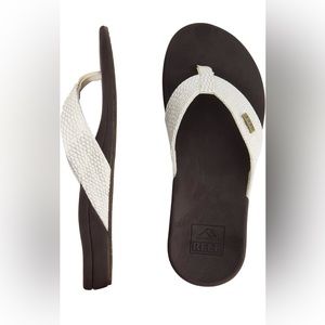 Reef Ortho-Spring Thong Sandal (white strap with silver metallic accent)